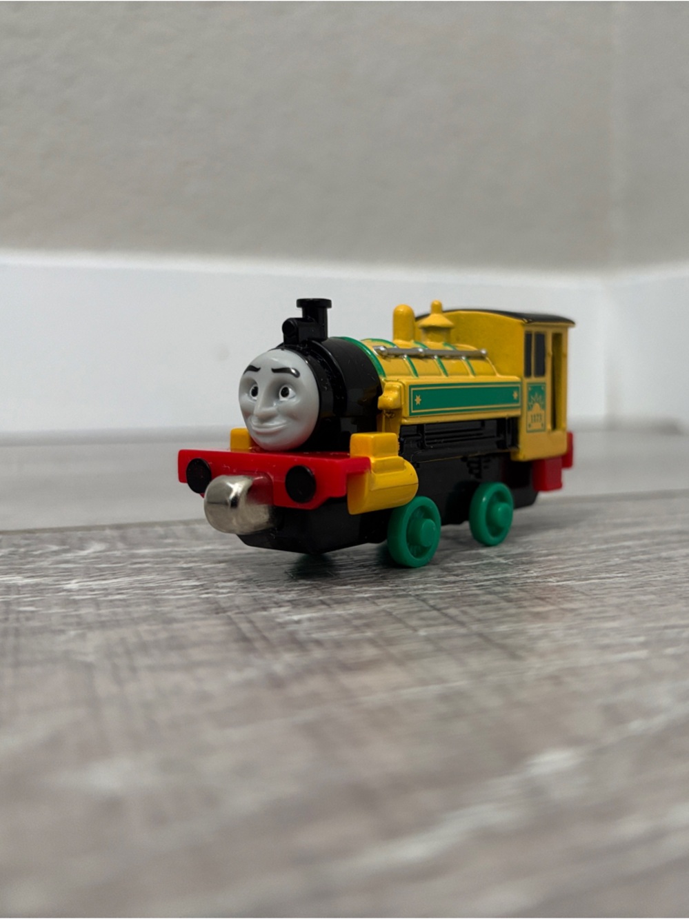 Victor Comes to Sodor - Thomas & Friends - Picture 2 of 8